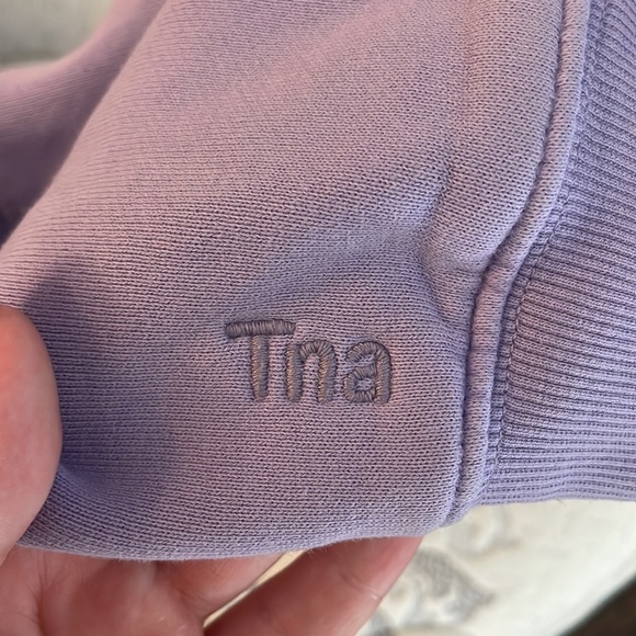 Aritzia perfect fleece hoodie - Picture 2 of 5